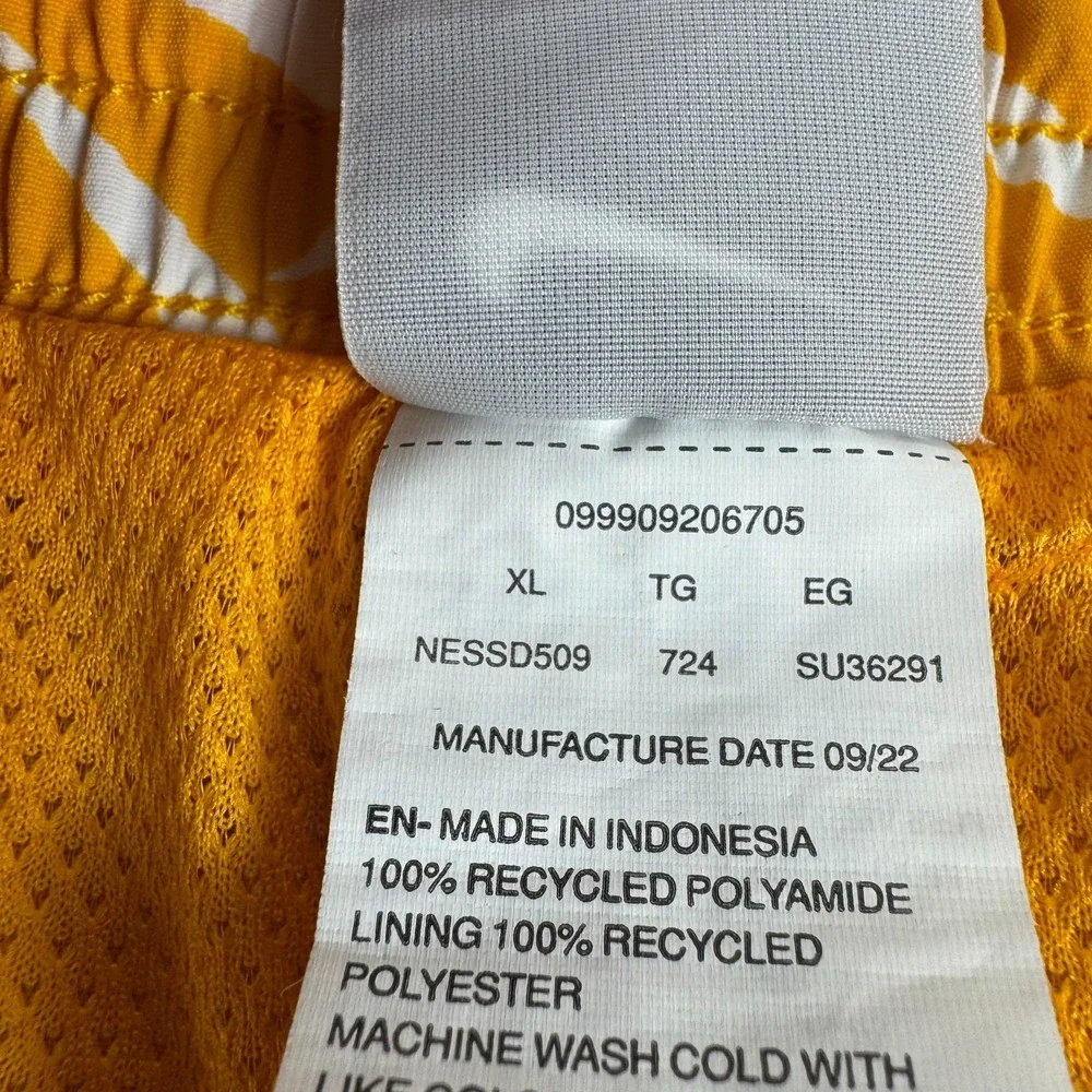 Nike Swoosh Allover Print Volley 5